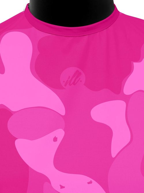 Electric Pink Camo PRO Cape, view 3