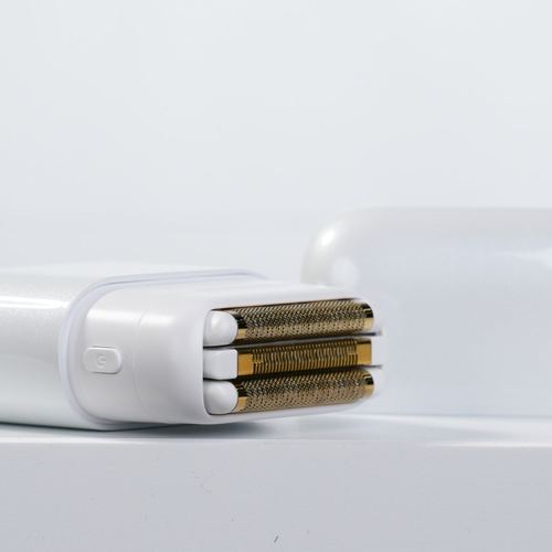 Impacto Micro Wet-Dry Shaver (White), view 3
